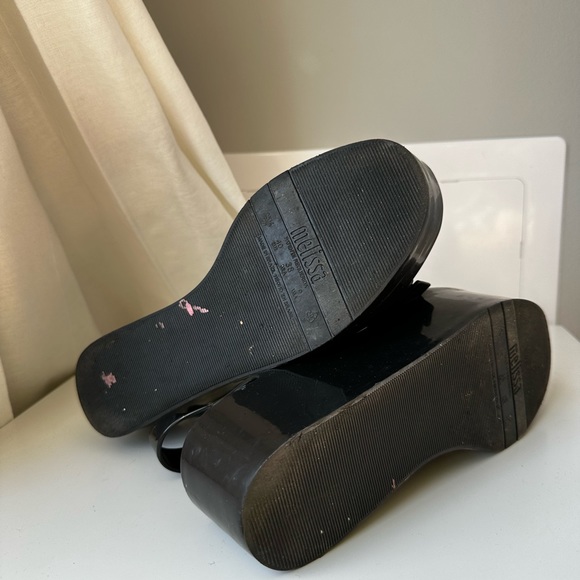 Melissa Mar Platform - Picture 8 of 8